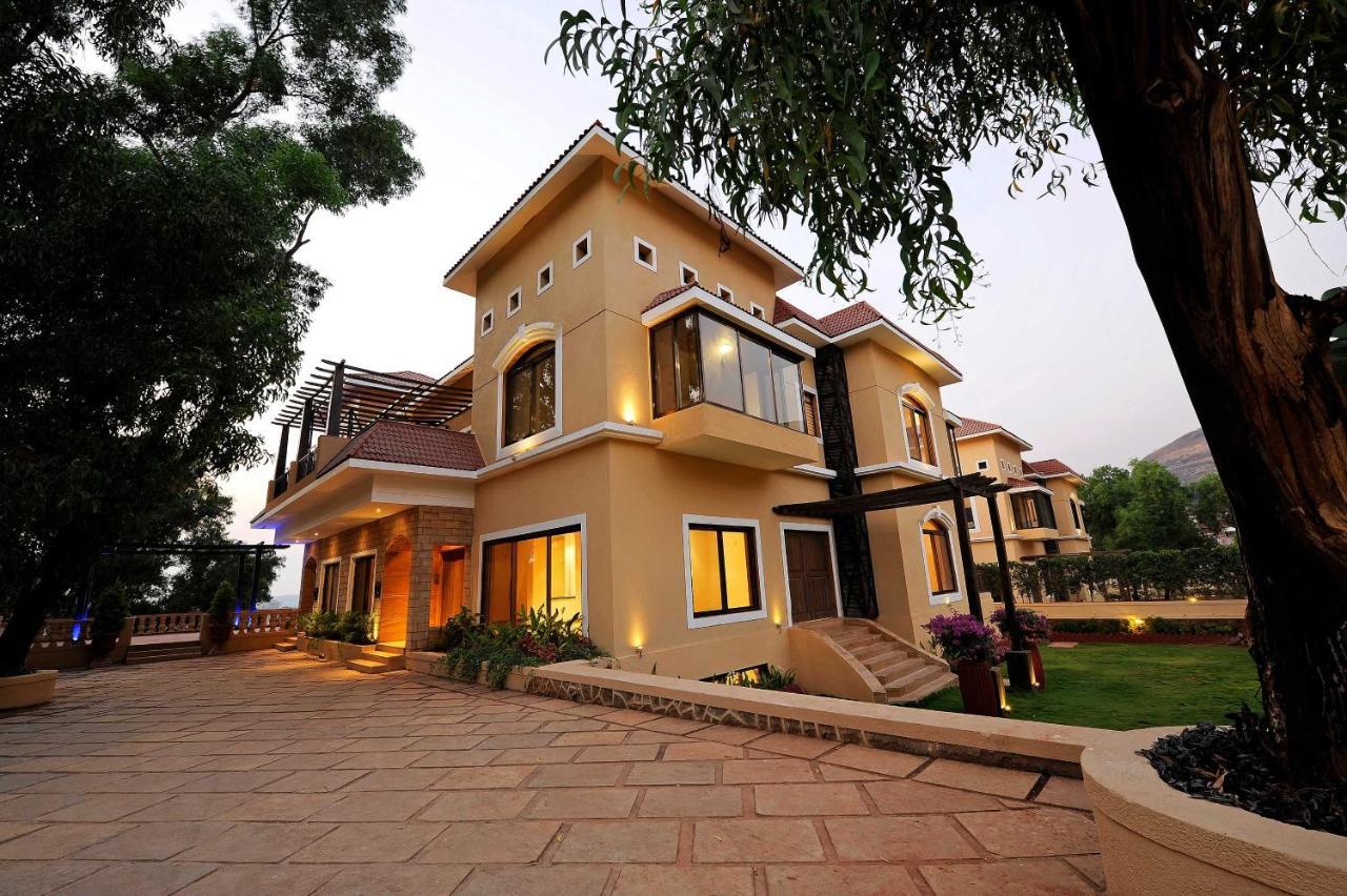 เดลลา รีสอร์ต Hotel โลนาวาลา ภายนอก รูปภาพ