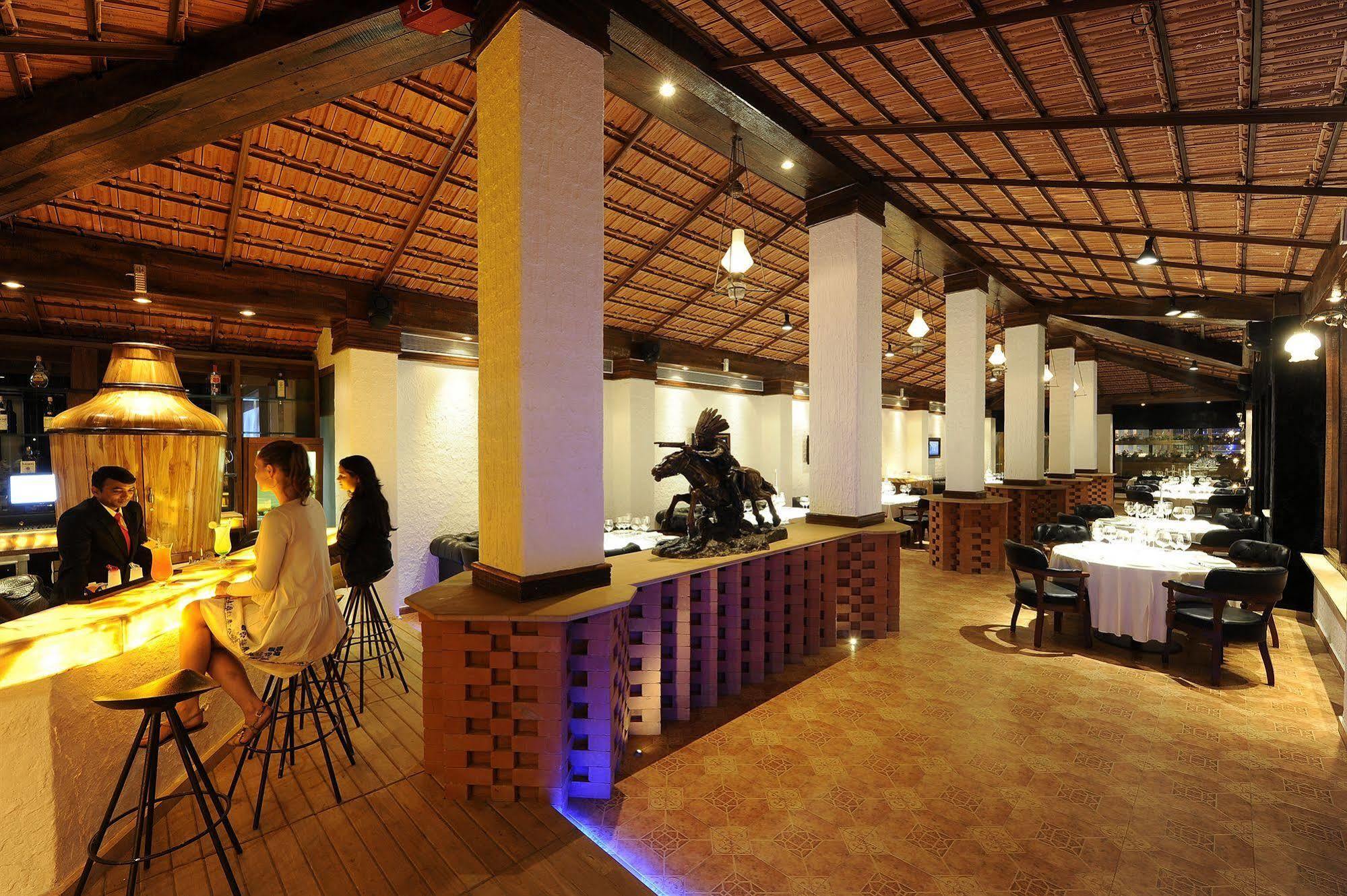 เดลลา รีสอร์ต Hotel โลนาวาลา ภายนอก รูปภาพ