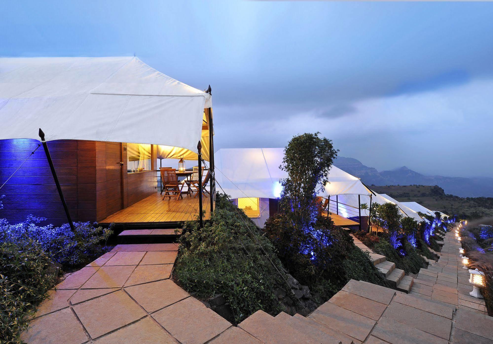 เดลลา รีสอร์ต Hotel โลนาวาลา ภายนอก รูปภาพ