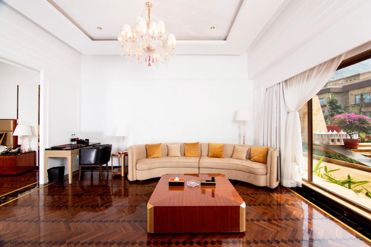 เดลลา รีสอร์ต Hotel โลนาวาลา ภายนอก รูปภาพ